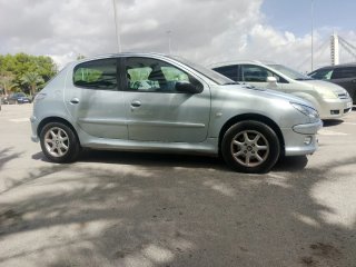 Peugeot 206 2004
