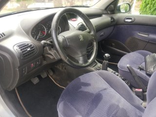 Peugeot 206 2004