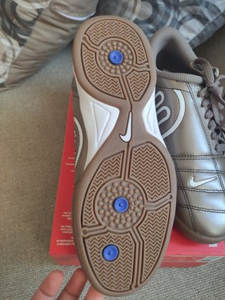 Scarpe Nike Total 90 Marroni e Bianche