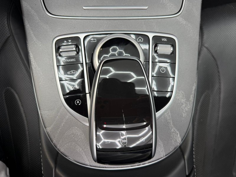 Mercedes-Benz CLS 2018, foto 23