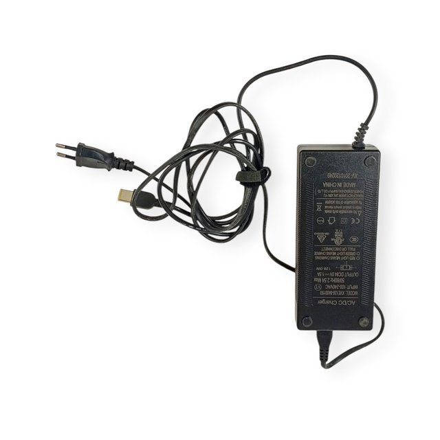 Monociclo eléctrico KingSong KS18L + equipamiento de protección