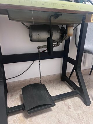 Máquina de coser industrial REFREY 906