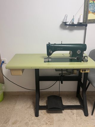 Máquina de coser industrial REFREY 906