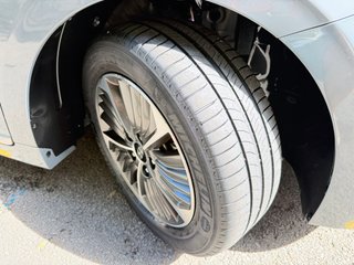HYUNDAI IONIQ 1.6 GDI PHEV Tecno DCT 141cv