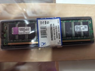 Kingston KVR DDR 400MHz 1GB x2
