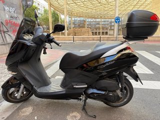 Peugeot Citystar 125cc Maxi Scooter Negra