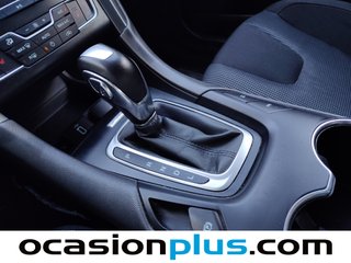 Ford Mondeo 2.0 Híbrido HEV Sedan Titanium Auto 137 kW (187 CV)
