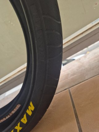 Neumáticos Maxxis 26x2.5 ORIGINALES!!!!!