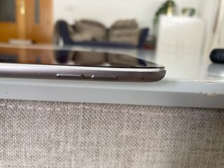 Apple iPad mini 4 (2015) 16 GB