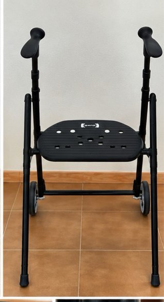 Andador ortopédico FORTA AIR ON Negro con asiento