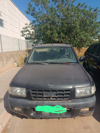 Opel frontera  para piezas precio no negociable