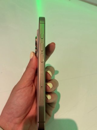 iPhone 16 Pro 256GB Rosa Claro, impecable
