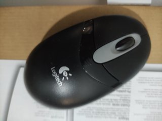 Logitech Cordless EX110 Teclado y Ratón