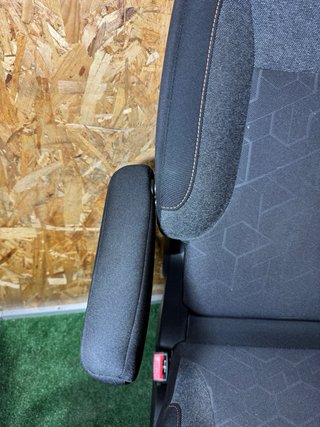 Asientos delanteros Peugeot Partner