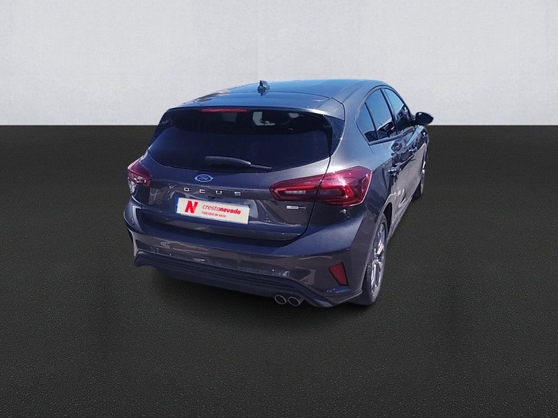Ford Focus 2023, foto 3
