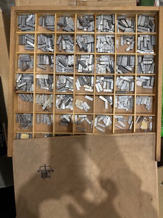 Lote tipos de imprenta antiguos (plomo/metal)