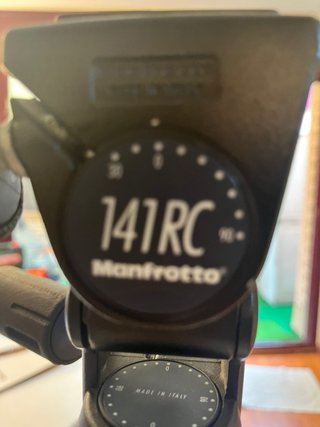 Trípode Manfrotto + Rótula 141RC + Funda | Profesi