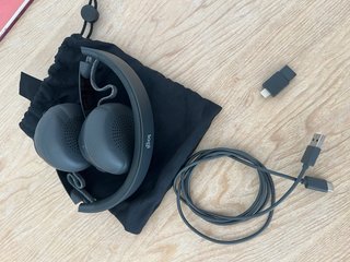 Logitech Zone Vibe Wireless Auriculares Bluetooth