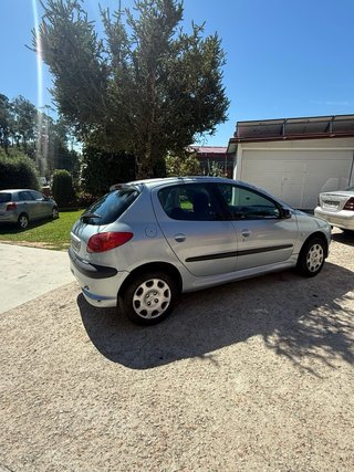 Peugeot 206 2004