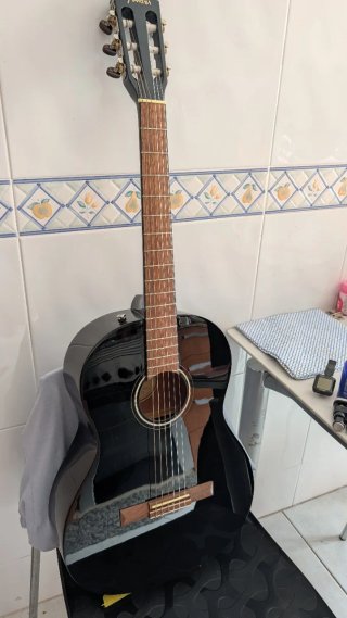 Guitarra Fender Negra + Accesorios + Funda