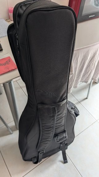 Guitarra Fender Negra + Accesorios + Funda