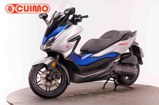 HONDA FORZA 125