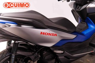 HONDA FORZA 125