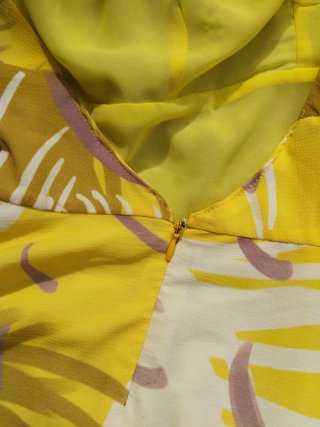 Vestito stile Marilyn Monroe giallo