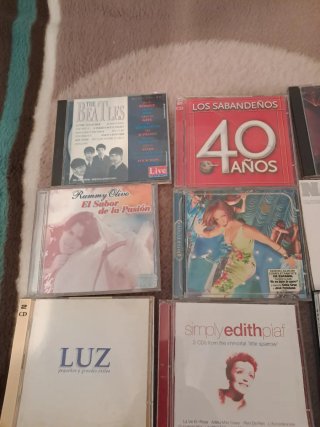 Lote 15 CDs Música Variada, Hay 7 doble.
