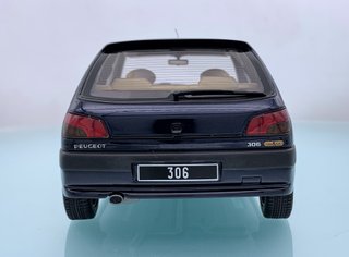 1:18 Peugeot 306 Eden Park año 1995 Azul OT385