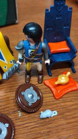 Lote Playmobil Medieval Rey y Caballero