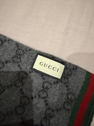 Sciarpa Gucci GG Supreme Grigio Nero