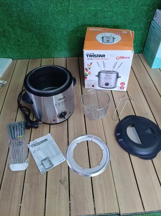 Tristar FO-1102 – Fondue/freidora, Volumen 1 litro