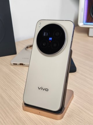 Vivo X300 Pro 512 GB Dorado + 2 Fundas
