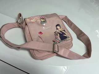 Bolso Tokidoki niña rosa