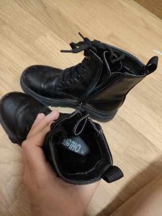Botines negros niña talla 28