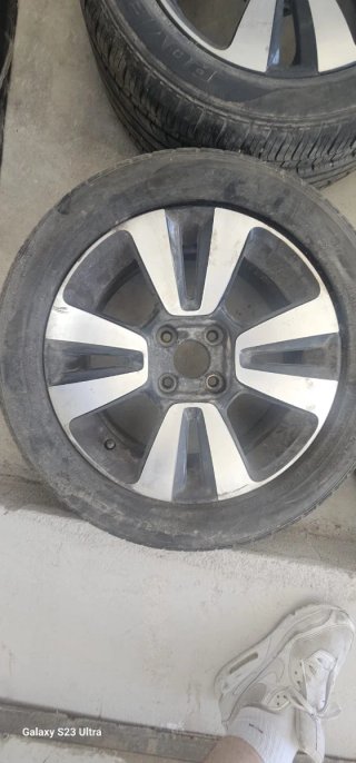4 Llantas Citroen C3 2019 original con neumaticos