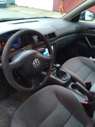 Volkswagen Passat 2003