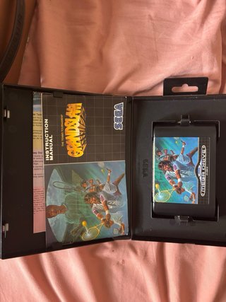 Consola Sega Mega Drive 16 Bits Negra + juego