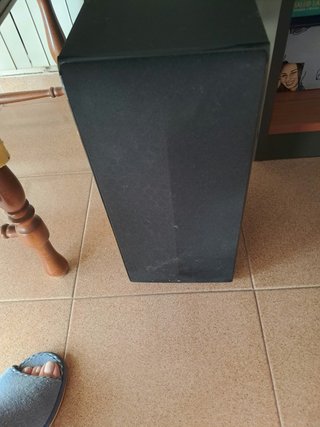 Barra de Sonido LG 300W Bluetooth HDMI