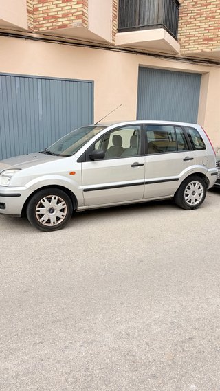 Ford Fusion 1.6 TDI