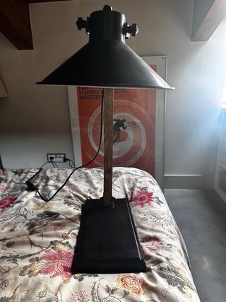 Lámpara Sobremesa Estilo Industrial