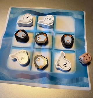Juego Hape 2 en 1 Serpientes y Escaleras / Tic Tac