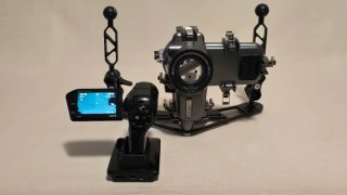Equipo de video y fotografía submarina