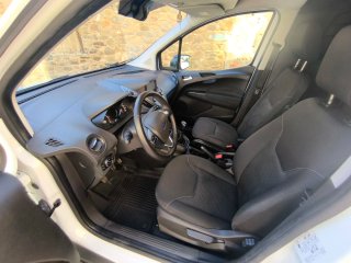 Ford Transit Courier 2024