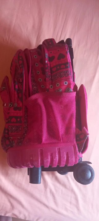 Mochila escolar con ruedas Totto