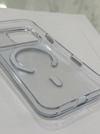 Funda iPhone 17 Pro Max Anti-Amarilleo MagSafe