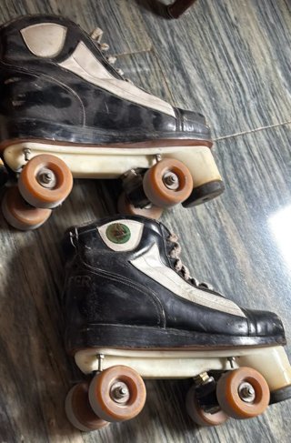 Patines Adidas Entrenamiento Talla 41-42