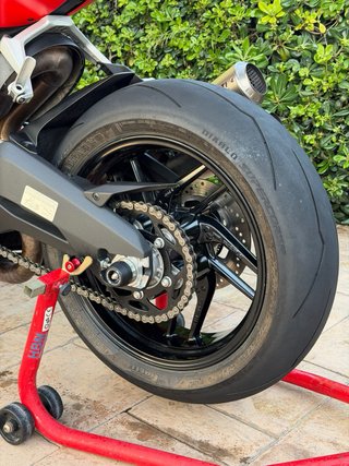 Ducati Panigale 959 Corse Roja y Blanca