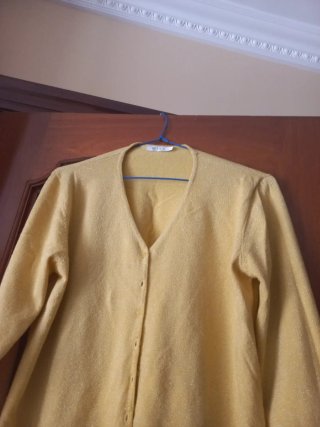 Chaqueta amarilla con brillos Talla L